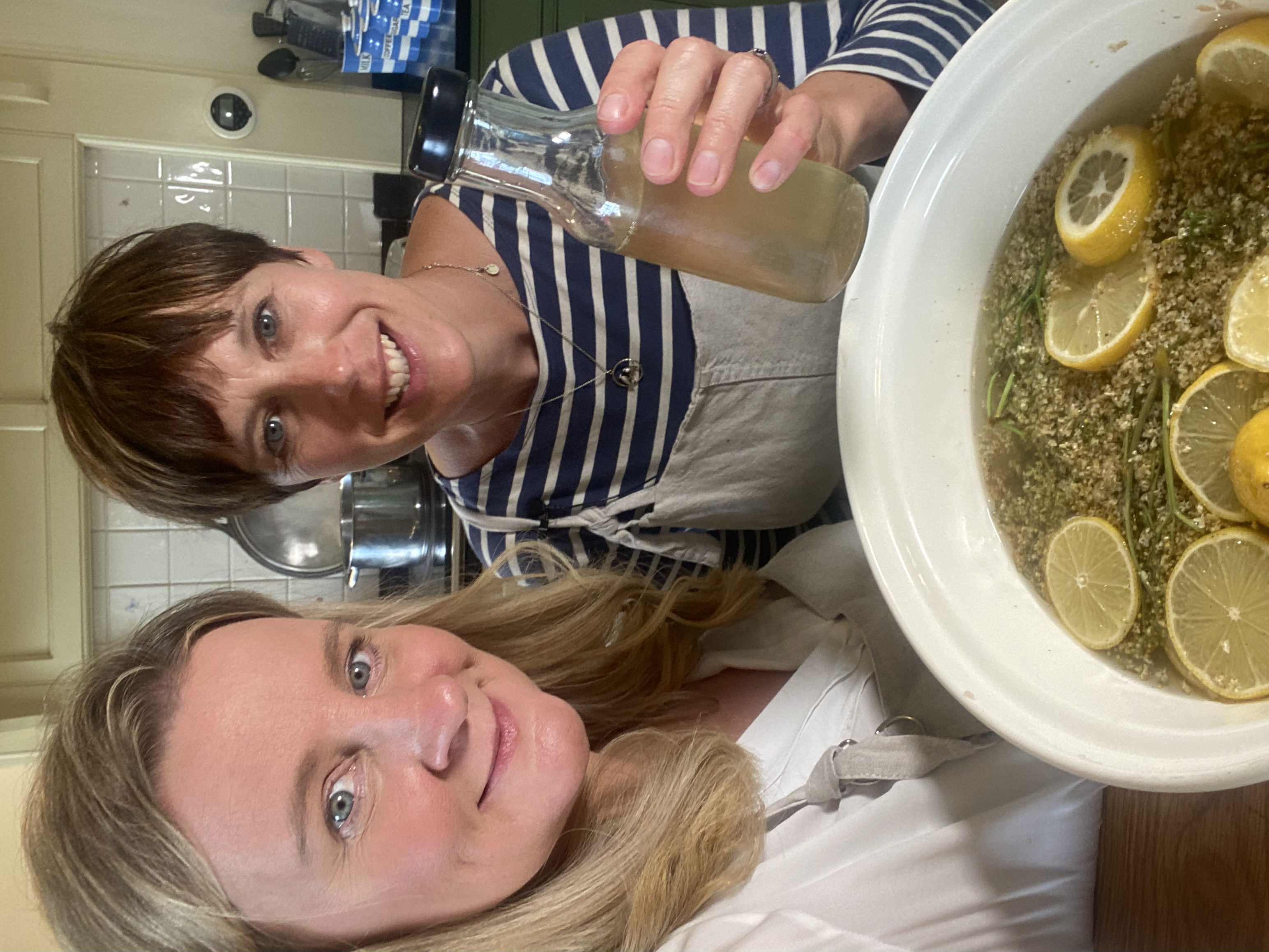 Elderflower Cordial - The Batch Lady